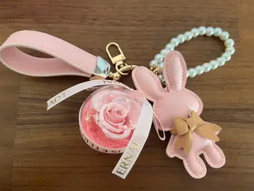 토끼 모양 핑크 키링 로즈 포함