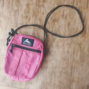 구형 로고 GREGORY 퀵 포켓 M 핑크 숄더백 사코슈