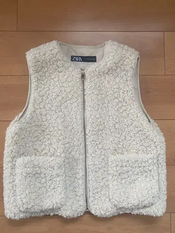 ZARA 복슬복슬 베스트 아이보리 XS