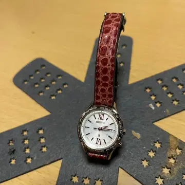 SEIKO 솔라 루키아