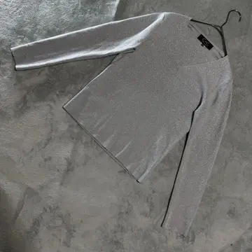 [ 새상품급 ] COUP DE CHANCE 라메 V넥 니트 38 그레이