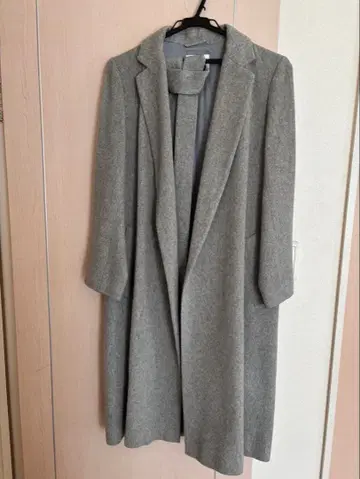 그레이 롱 코트