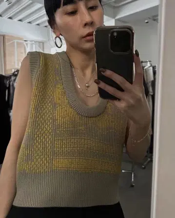 2WAY LACE PAINTING KNIT TOP 머스타드