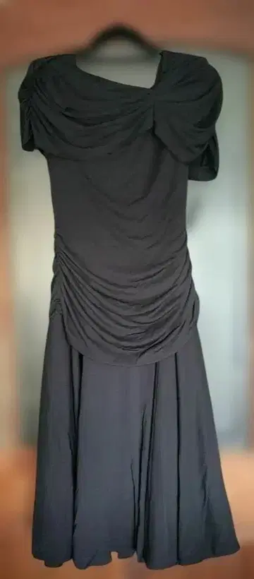 블랙 드레이프 디자인 드레스 & 암커버 기장 약 115cm
