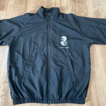 클럽하우스 x 탕그람 나일론 자켓 블랙 사이즈 M