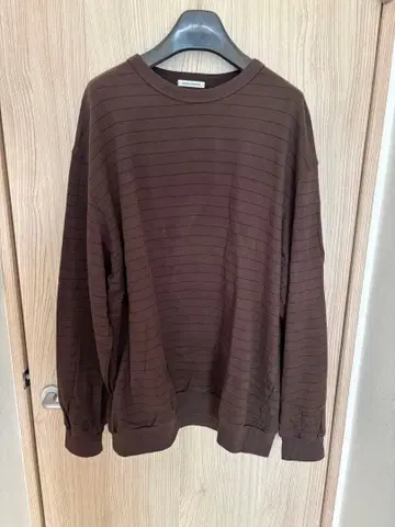 UNIVERSAL PRODUCTS Border L/S T-shirt