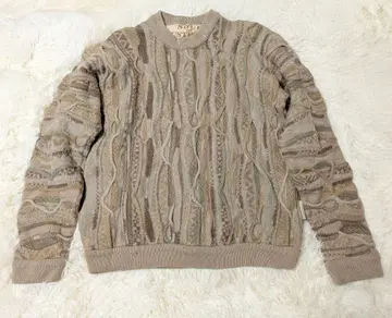 SOUL OF AUSTRALIA 3D 니트 스웨터