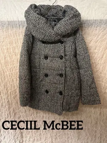 CECIIL McBEE 볼륨 넥 코트