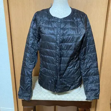 [ UNIQLO ] 울트라 라이트 다운 브라운 ( 수납 가방 포함 )