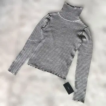 [택 포함 새상품] Kastane 카스타네 리브 하이넥 니트 터틀넥