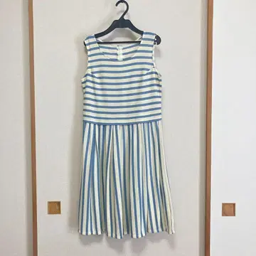 SALOON 슬리브리스 원피스 일본제