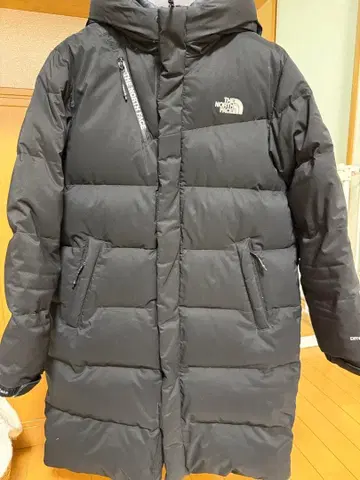 THE NORTH FACE 블랙 다운 자켓