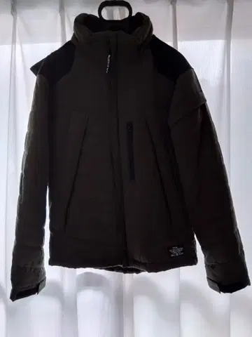 BURTLE EST.2011 도부착 자켓 L 사이즈