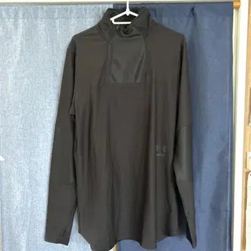 언더아머 블랙 하프 지퍼 자켓