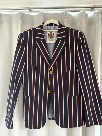 Education from Young Machines 테일러드 자켓