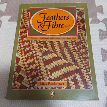 Feathers & Fibre: 마오리 공예 조사