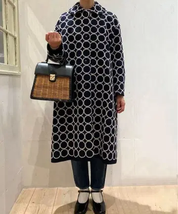 미나 페르호넨 탬버린 둥근 카라 자수 코트 38