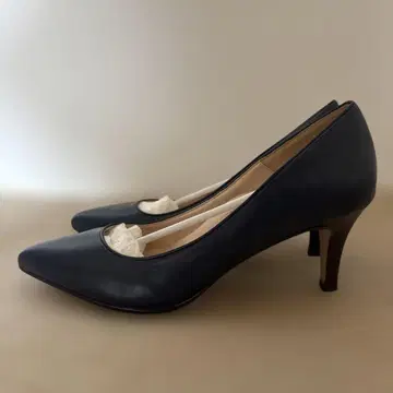 네이비 가죽 포인트 하이힐 22cm