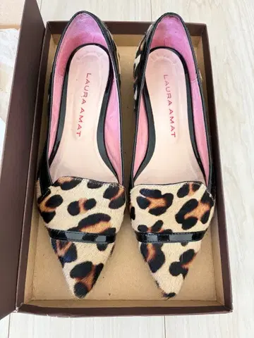 프레임워크스 LAURA AMAT 송치 플랫포인티드 37