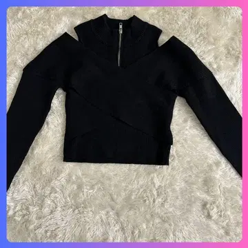 MURUA 카슈쿨 하프 지퍼 니트 긴팔 상의 블랙