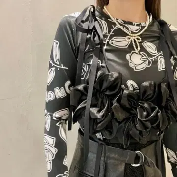 레이 빔즈 x 미야오 별주 티셔츠