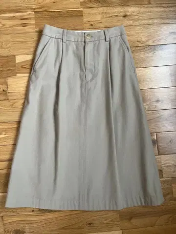 MARGARET HOWELL 베이지 스커트