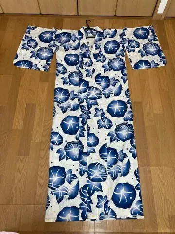 유니클로 유카타 꽃무늬 프리 사이즈