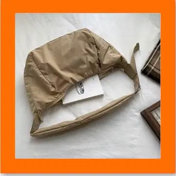 숄더백 베이지 나일론 멋스러운 가벼운