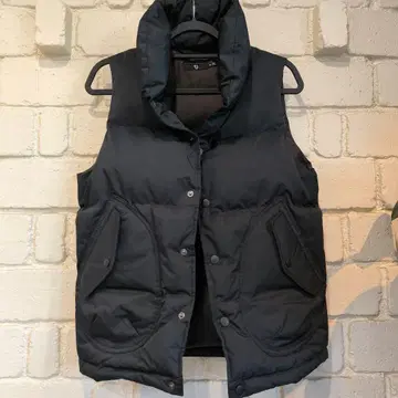 새상품급 유니클로 +J 다운 베스트 질 샌더