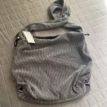 LOWRYS FARM 그레이 숄더백