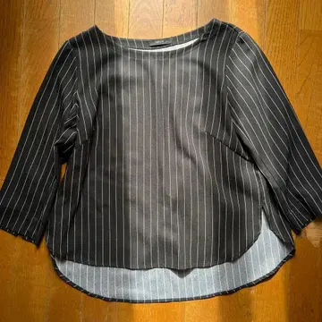 스트라이프 패턴 반소매 상의와 팬츠 세트