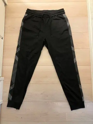 BLACK LABEL 조거 팬츠 블랙