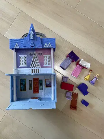 안나와 눈의 여왕 인형의 집