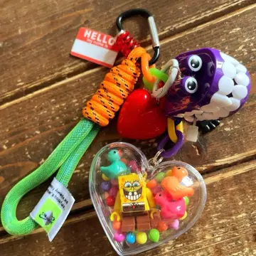 주렁주렁 키링 틀니 캡슐