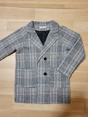 체크 무늬 더블 브레스트 코트