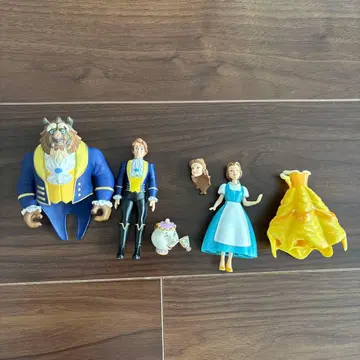 미녀와 야수 피규어 세트