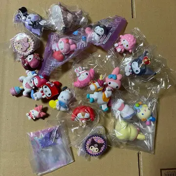 산리오 피규어 가챠가챠 마이멜로디 쿠로미