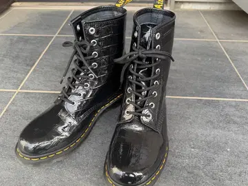 Dr.Martens 에나멜 닥터마틴 8홀 1460 W