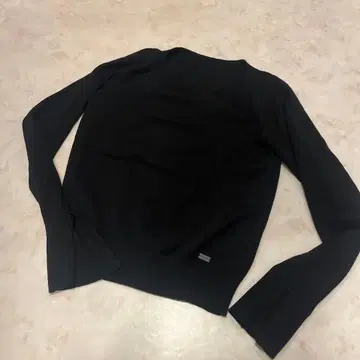 폭시 블랙 상의