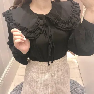 evelyn 빅프릴 블라우스 택 포함