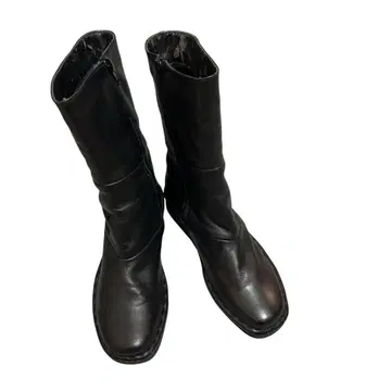 지퍼 달린 미들 부츠 22.0cm 블랙 가죽