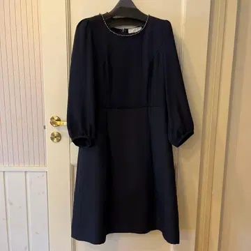 네이비 A라인 원피스 긴팔 비즈 부착