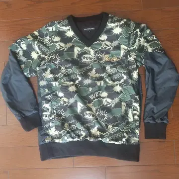 댄스 위드 드래곤 윈드 후드티