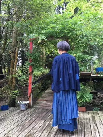 네이비 나염 블라우스