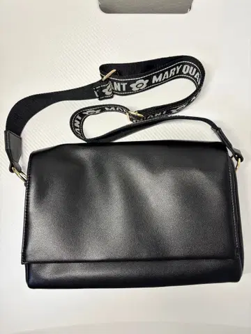 마리콴트 블랙 숄더백