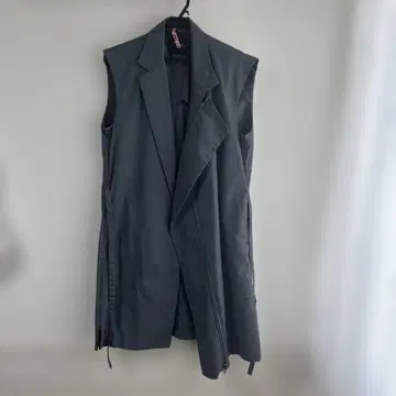 야스유키 이시이 슬리브리스 코트