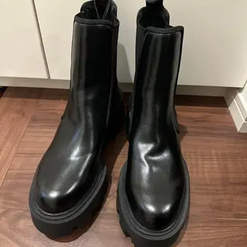 ZARA 사이드 고어 부츠 39