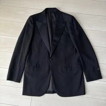 SOVEREIGN 턱시도 세트 블랙