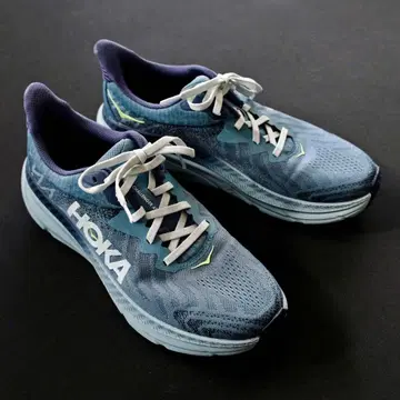 [ HOKA ONE ONE ] 챌린저 7 28cm 10D