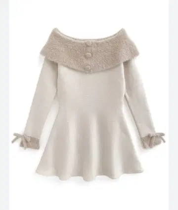 퍼 포함 오프숄더 긴팔 니트 택 포함 미사용 새상품